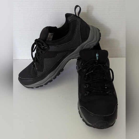 Fila Switchback 2 sneakers black waterproof women's size 7.5 - Picture 3 of 9